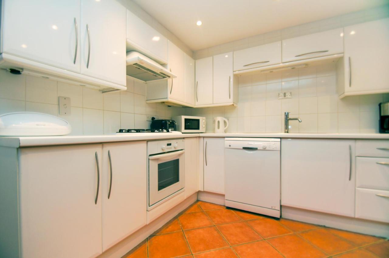 Kemp Town House - Parking - By Brighton Holiday Lets Екстер'єр фото